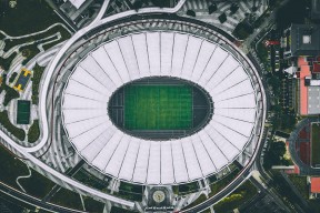 女篮拼尽全力创造辉煌时刻，女篮可惜