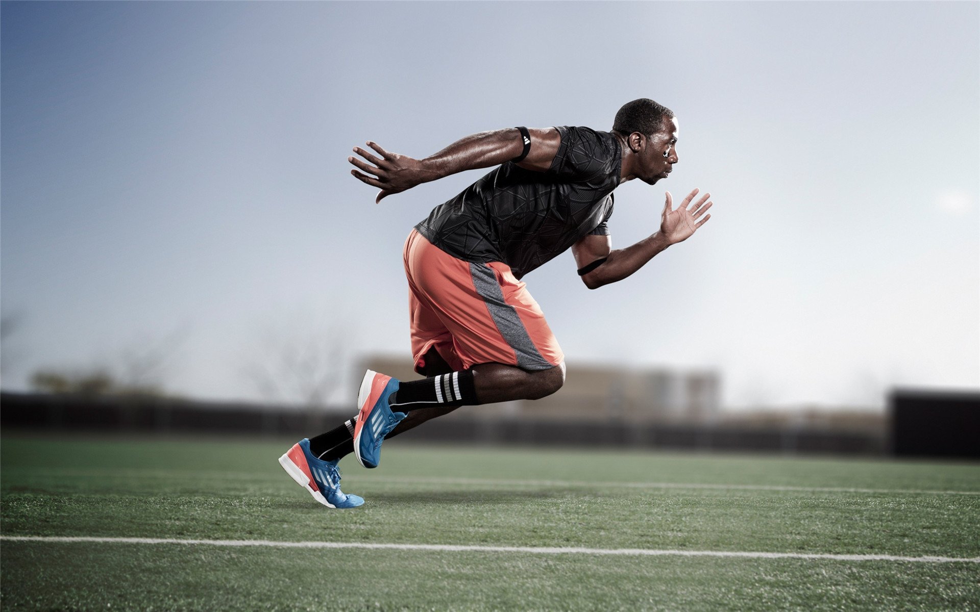 国家队短期拉练效果显著 技战术配合更流畅，国家队短跑训练视频